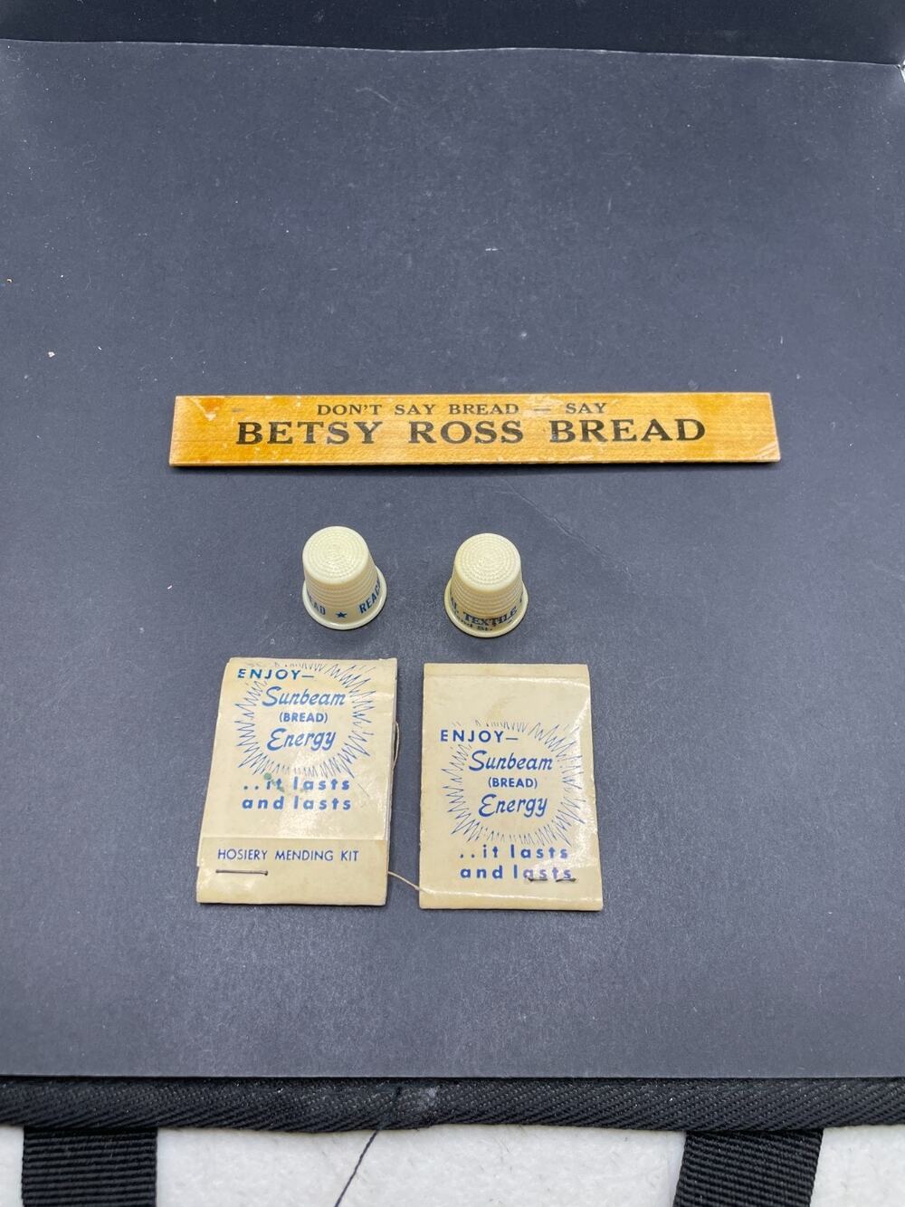 Plastic Thimble Reach For Sunbeam Bread Advertising Hosiery Repair Kit Lot of 5